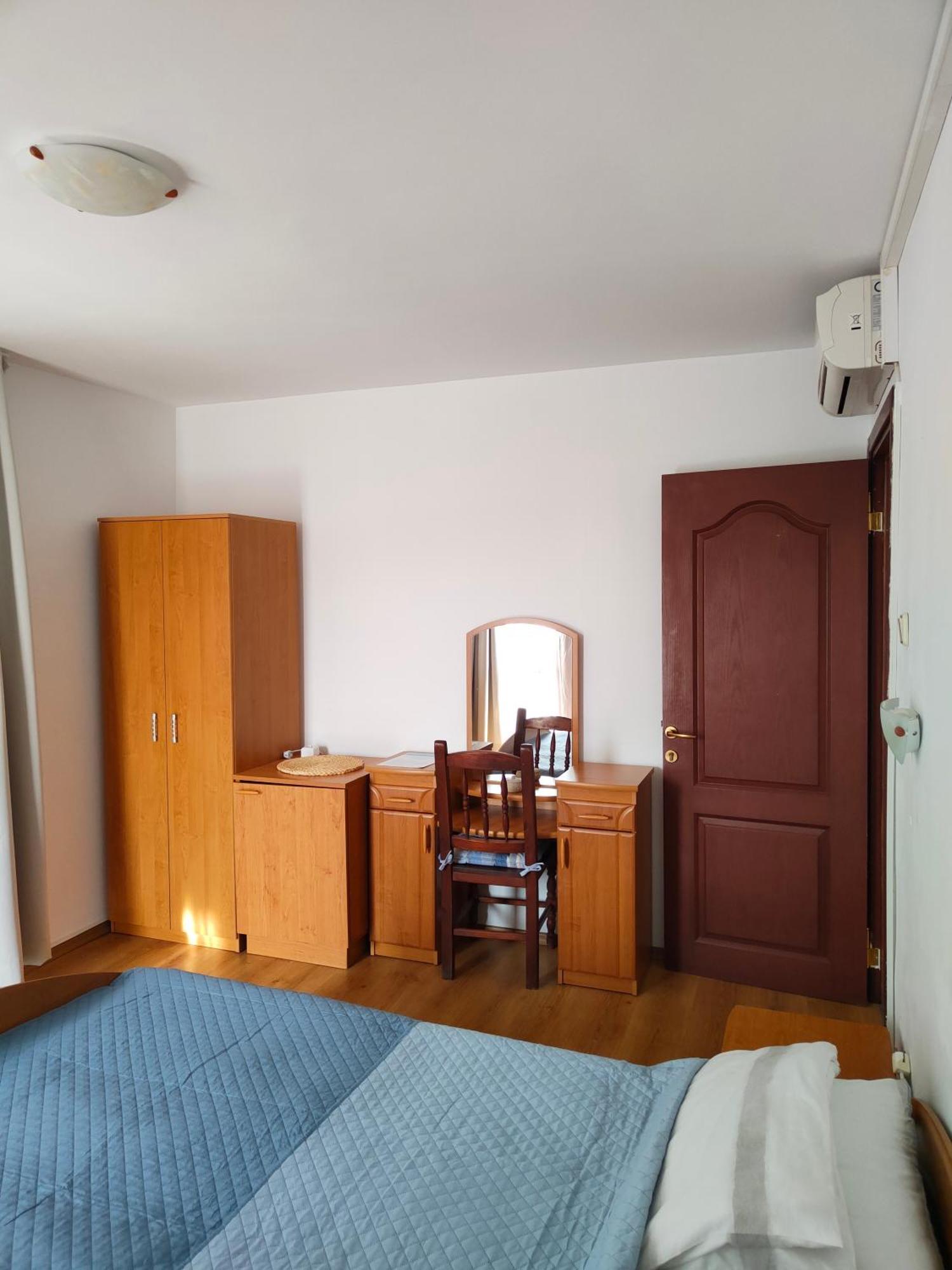Guest Rooms Melsambria Nesebar Esterno foto